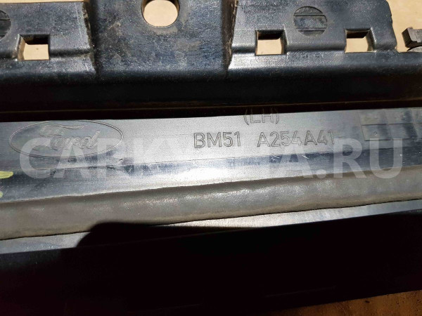Накладка на дверь Ford Focus III (2011—2015) Ford Focus оригинальный номер bm51a254a41