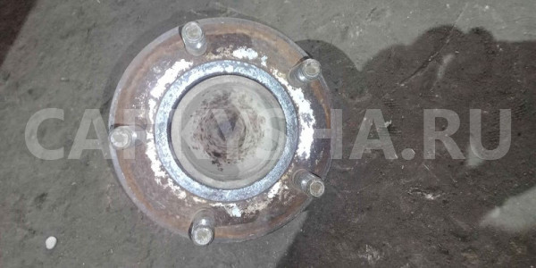 Ступица Ford Focus III (2011—2015) Ford Focus оригинальный номер 2101656