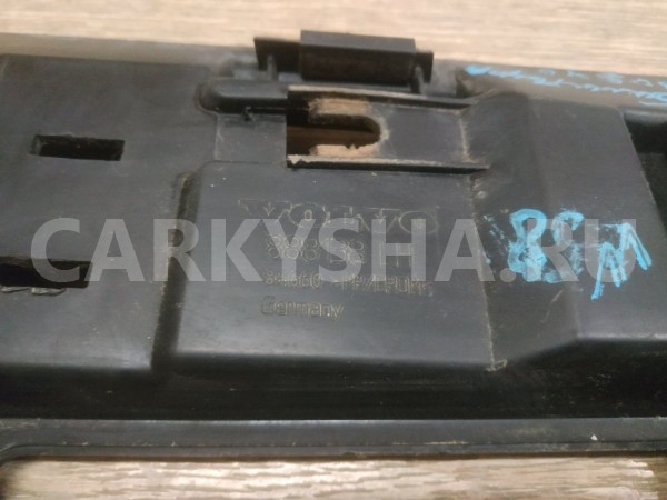 Кронштейн заднего бампера левый Volvo S40 оригинальный номер 30888138