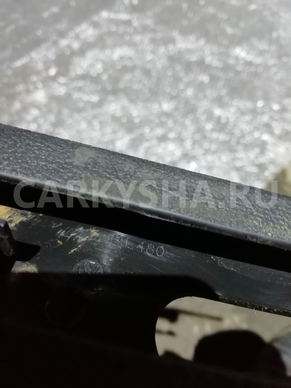 Накладка сиденья Audi Q7 4L (2005—2009) Audi 200 оригинальный номер 7l0881464