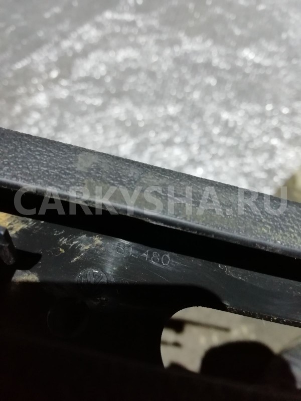 Накладка сиденья Audi Q7 4L (2005—2009) Audi 200 оригинальный номер 7l0881480