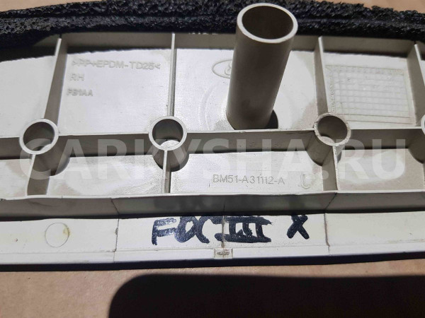 Обшивка стойки Ford Focus III (2011—2015) Ford Focus оригинальный номер bm51a31112a