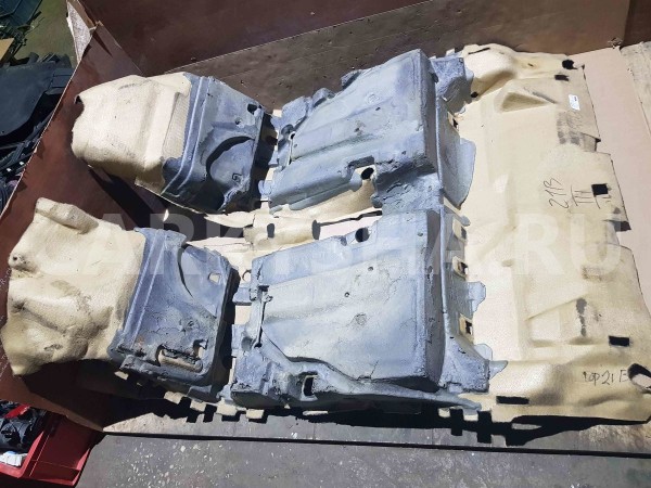 Покрытие напольное (ковролин) Ford Focus III (2011—2015) Ford Focus оригинальный номер BM51A11454AH3JA6