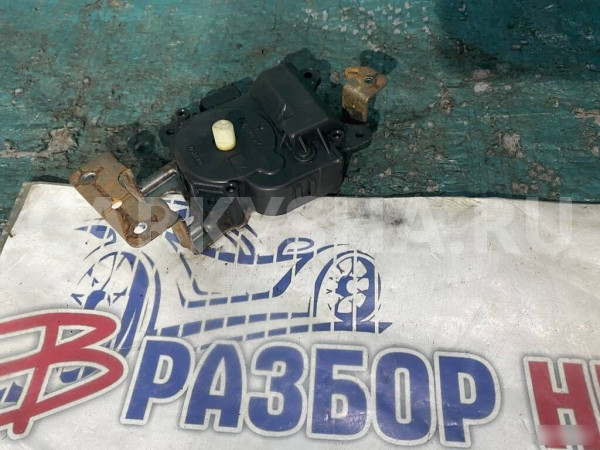 Моторчик заслонки печки Honda CR-V 3 RE Honda CR-V оригинальный номер 79140SWWE01