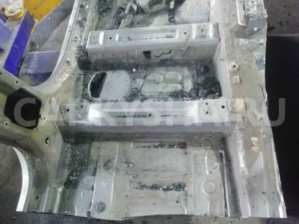 Стойка кузова средняя BMW X5 E70 (2006—2010) BMW X5 