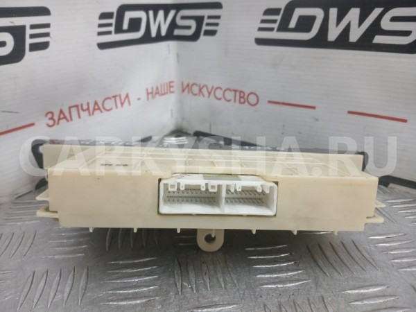 Блок управления климат-контролем Toyota Mark II 