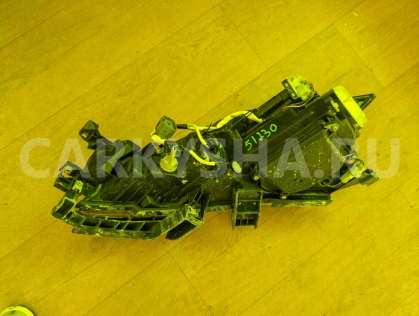 Фара Mazda Atenza 