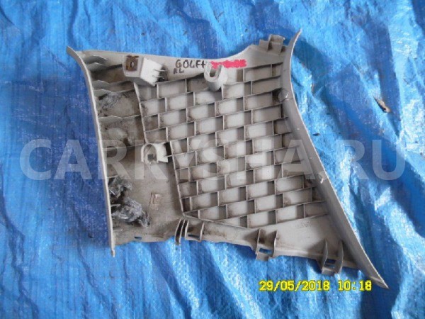 Обшивка стойки Volkswagen Golf Plus I (2005—2009) Volkswagen Golf Plus оригинальный номер 5M0867287G