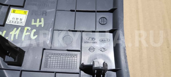 Накладка торпедо Hyundai Solaris I (2010—2014) Hyundai Solaris оригинальный номер 847654l000