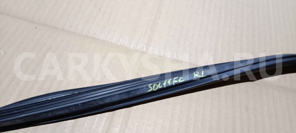 Уплотнитель стекла двери Hyundai Solaris I (2010—2014) Hyundai Solaris оригинальный номер 835304L000