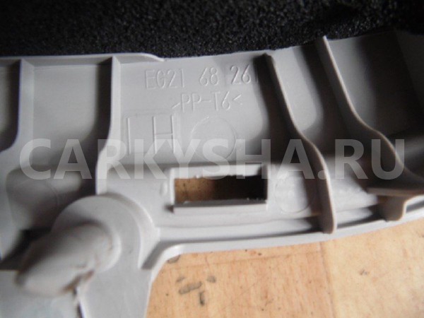 Обшивка стойки Mazda CX-7 I (2006—2009) Mazda 2 оригинальный номер EG2168261