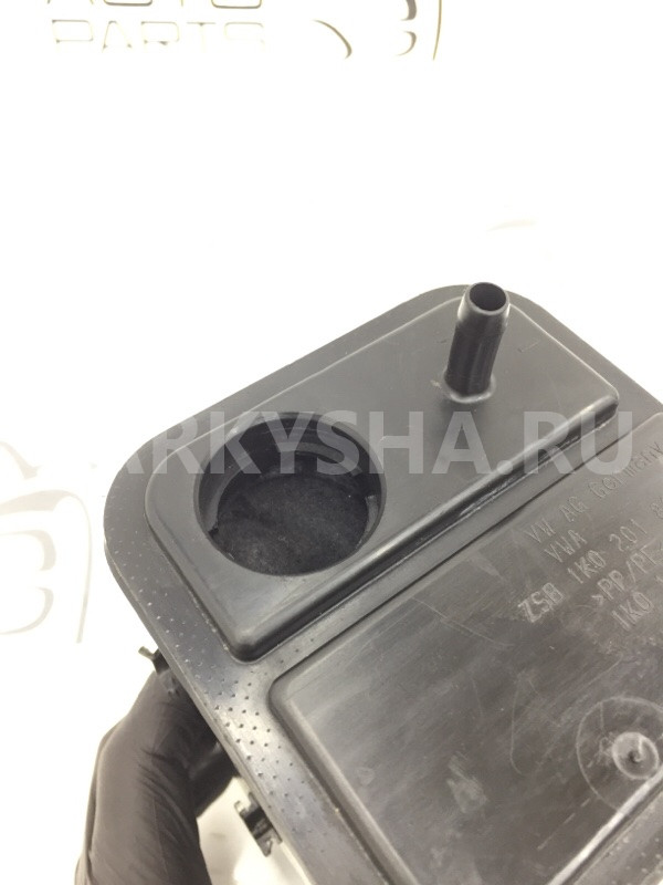 Абсорбер Skoda Octavia A5 1.8 CDAB 2011 Skoda Octavia 