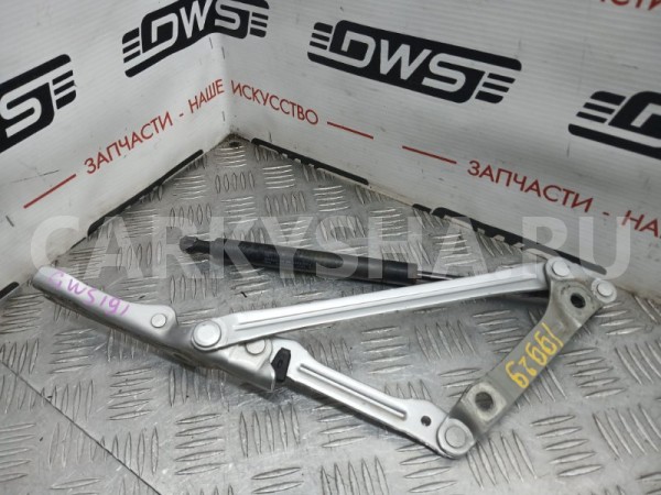 Амортизатор багажника Lexus GS 