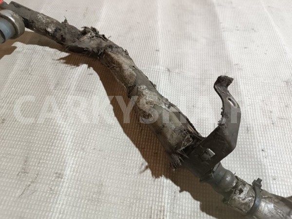 Трубка гидроусилителя Ford Fiesta оригинальный номер 1465855