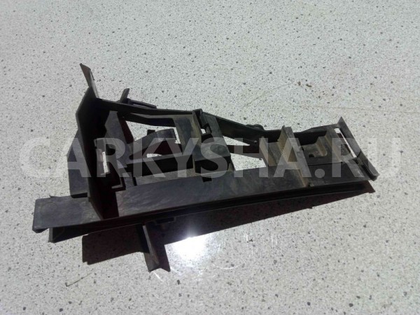 Кронштейн замка двери Ford Focus III (2011—2015) Ford Focus оригинальный номер bm51a264b23