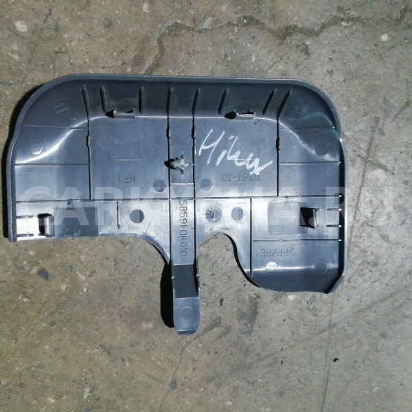 Накладка (кузов внутри) Toyota Hilux VII рестайлинг (2011—2015) Toyota Hilux оригинальный номер 585910k010