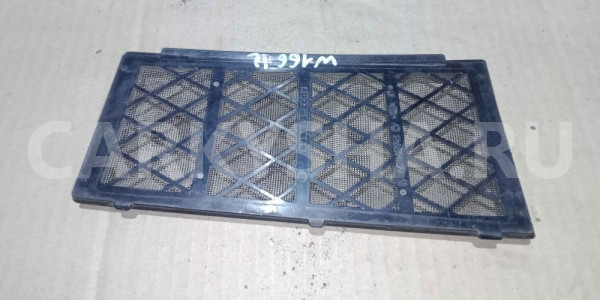 Накладка (кузов внутри) Mercedes-Benz M-класс W166 (2011—2015) Mercedes-Benz M-klasse оригинальный номер a1668840074