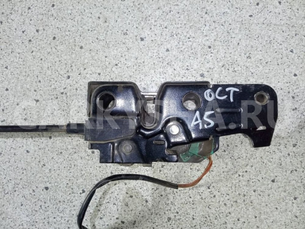 Замок капота Skoda Octavia II рестайлинг (2008—2013) Skoda Octavia оригинальный номер 1Z0823509G