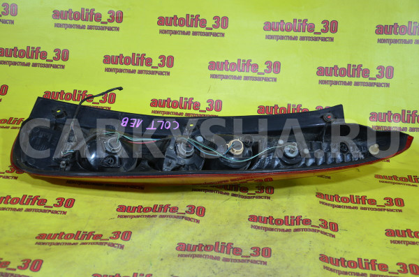 Фонарь задний левый Mitsubishi Colt оригинальный номер 8330A351