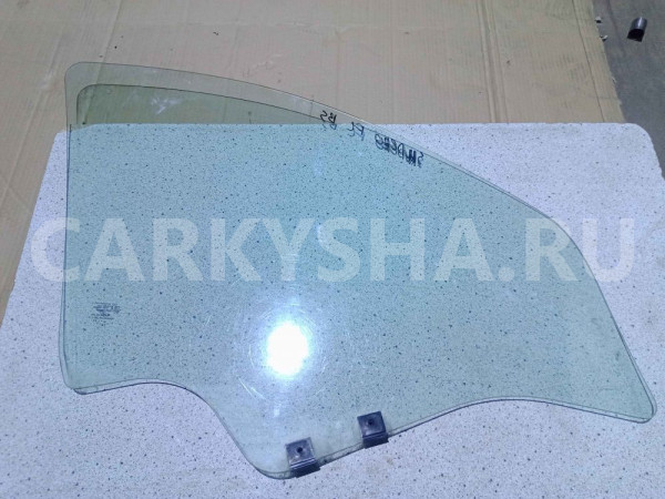 Стекло двери Renault Sandero I (2009—2014) Renault 14 оригинальный номер 803015990R