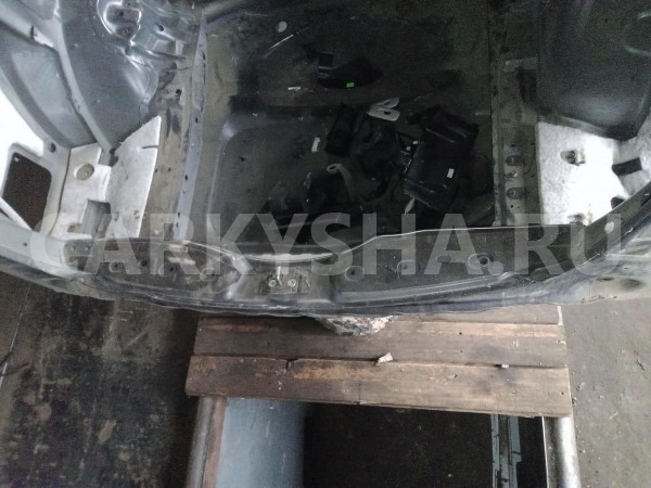 Панель задняя Mercedes-Benz GL-класс X164 рестайлинг (2009—2012) Mercedes-Benz G-klasse 