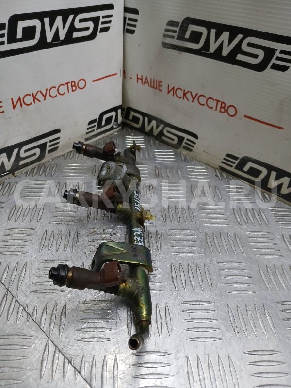 Форсунка топливная Subaru Outback 