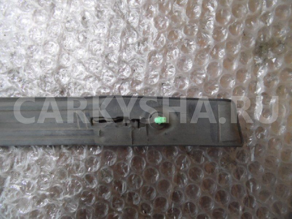 Уплотнитель двери Toyota RAV4 III (2005—2010) Toyota RAV 4 оригинальный номер 6787342010