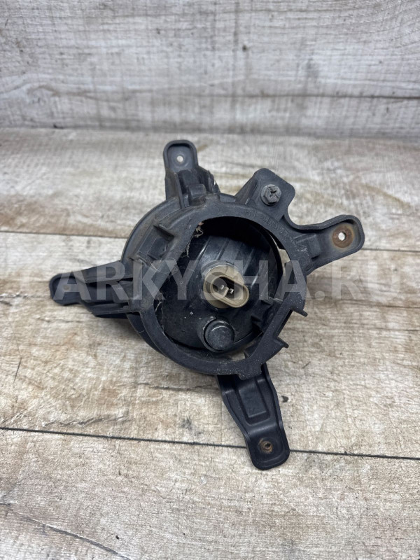 Фара противотуманная левая для Hyundai ix35/Tucson Hyundai ix35 оригинальный номер 922012Y000