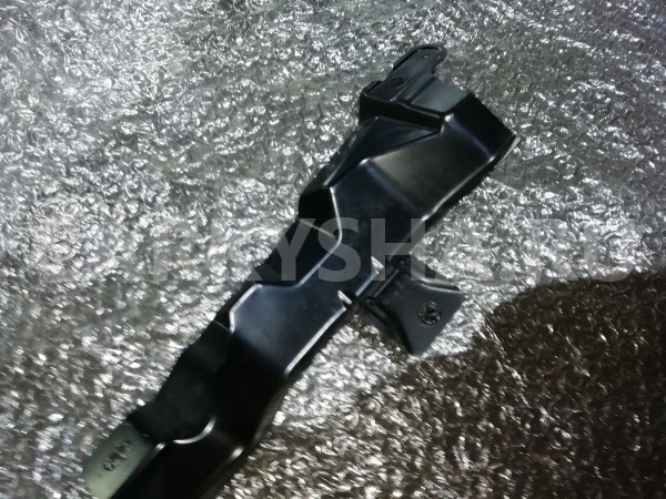 Кронштейн Audi Q7 4L (2005—2009) Audi 200 оригинальный номер 4l0880765