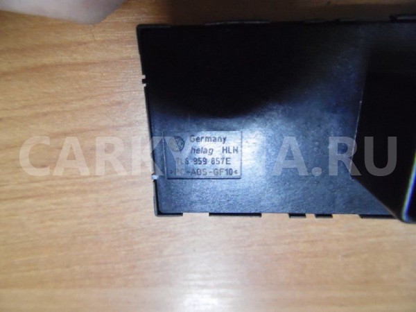 Блок управления стеклоподъемниками Volkswagen Touareg I (2002—2006) Volkswagen Touareg оригинальный номер 7L6959857E