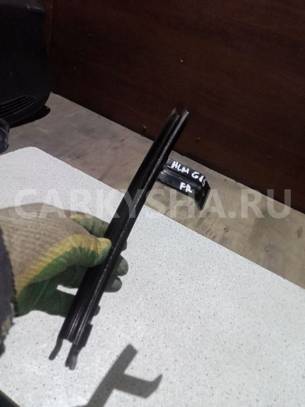 Направляющая стекла двери Nissan Almera G15 (2012—2018) Nissan Almera оригинальный номер 80386EW000