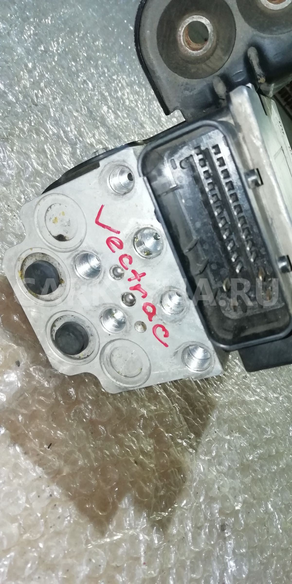 Блок ABS (насос) Opel Vectra C (2002—2005) Opel Vectra оригинальный номер 13136694