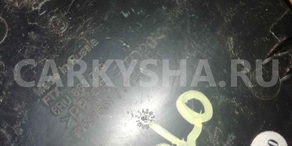 Накладка центральной консоли Volkswagen Polo V (2009—2015) Volkswagen Polo оригинальный номер 6RU863739