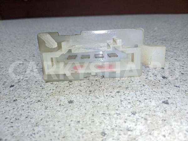 Резистор отопителя Nissan Almera G15 (2012—2018) Nissan Almera оригинальный номер 271504503R