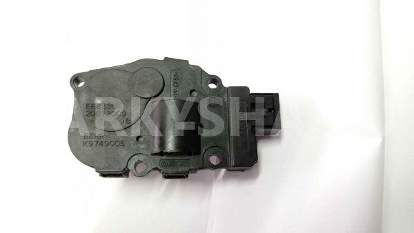 Моторчик заслонки отопителя Audi Q5 I (2008—2012) Audi 200 оригинальный номер 412650750