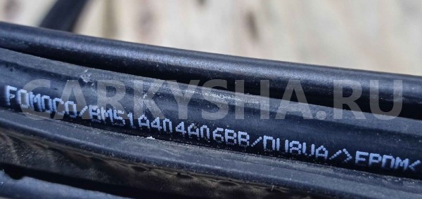 Уплотнитель багажника Ford Focus III (2011—2015) Ford Focus оригинальный номер BM51A404A06BB