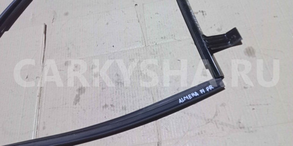 Уплотнитель стекла двери Nissan Almera G15 (2012—2018) Nissan Almera оригинальный номер 80330EW000