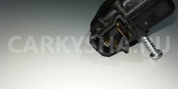 Активатор замка багажника Renault Duster I (2010—2015) Renault 15 оригинальный номер 905548054R