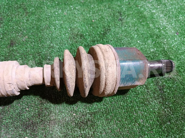 Полуось передняя левая Mitsubishi Lancer оригинальный номер MN156219