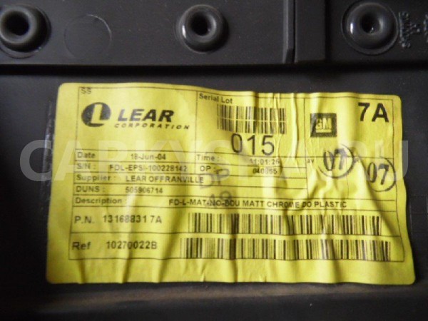 Обшивка двери Opel Vectra C (2002—2005) Opel Vectra оригинальный номер 131688317A