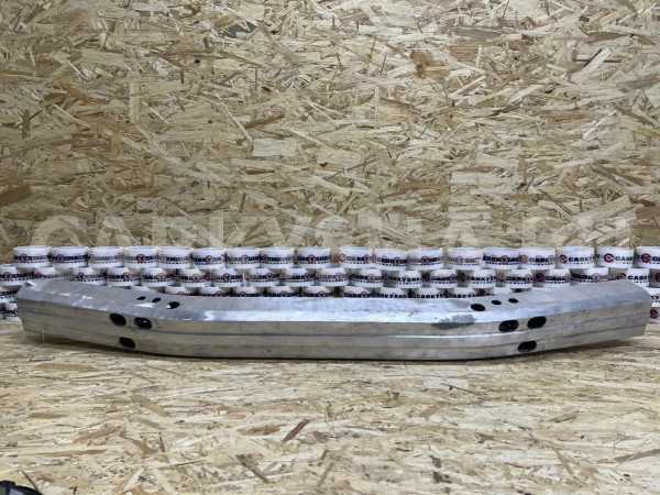 Усилитель переднего бампера Toyota Land Cruiser 200 Series оригинальный номер 52021-60190