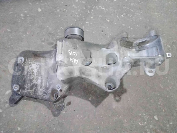 Кронштейн генератора Nissan Almera G15 (2012—2018) Nissan Almera оригинальный номер 688304373r