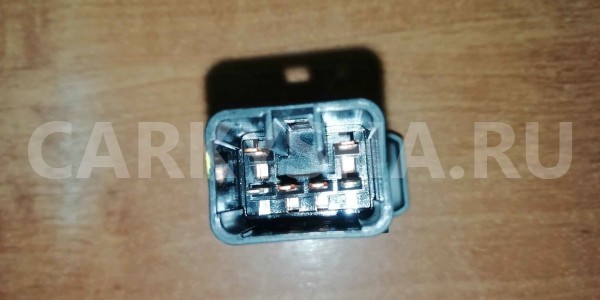 Кнопка обогрева переднего стекла Kia Rio III (2011—2015) Kia Rio оригинальный номер 937404Y100