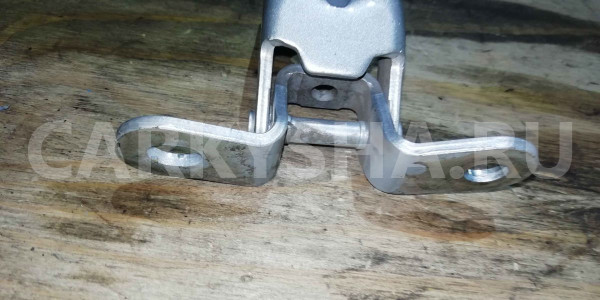 Петля двери Kia Rio III (2011—2015) Kia Rio оригинальный номер 793500U000