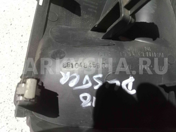 Накладка торпедо Renault Duster I рестайлинг (2015—2021) Renault 15 оригинальный номер 681048458r