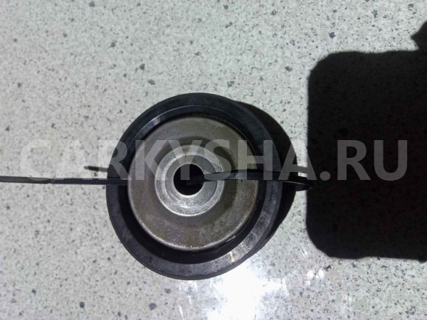 Ролик дополнительный руч. ремня Mercedes-Benz M-класс W164 рестайлинг (2008—2011) Mercedes-Benz M-klasse оригинальный номер A2722020000