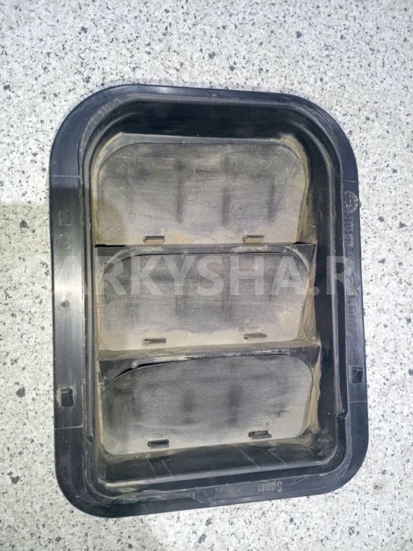 Решетка вентиляционная Skoda Octavia II рестайлинг (2008—2013) Skoda Octavia оригинальный номер 6j0819465