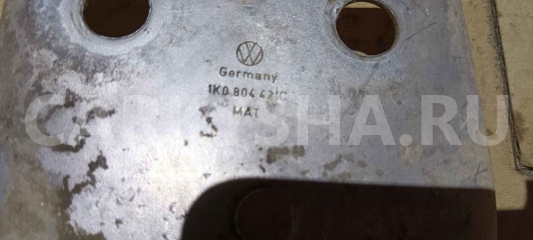 Кронштейн КПП Skoda Octavia II рестайлинг (2008—2013) Skoda Octavia оригинальный номер 1k0804421c