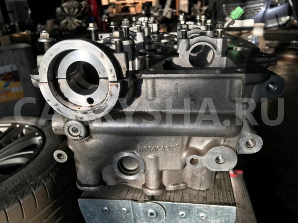 Головка блока левая Land Rover Discovery 276DT Land Rover Discovery оригинальный номер 4r8q6c064