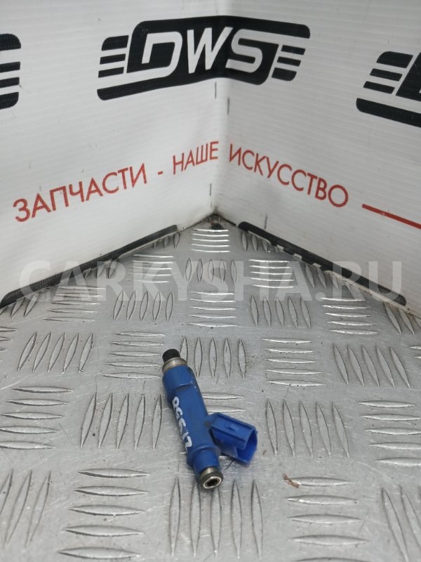 Форсунка топливная Toyota Corolla 